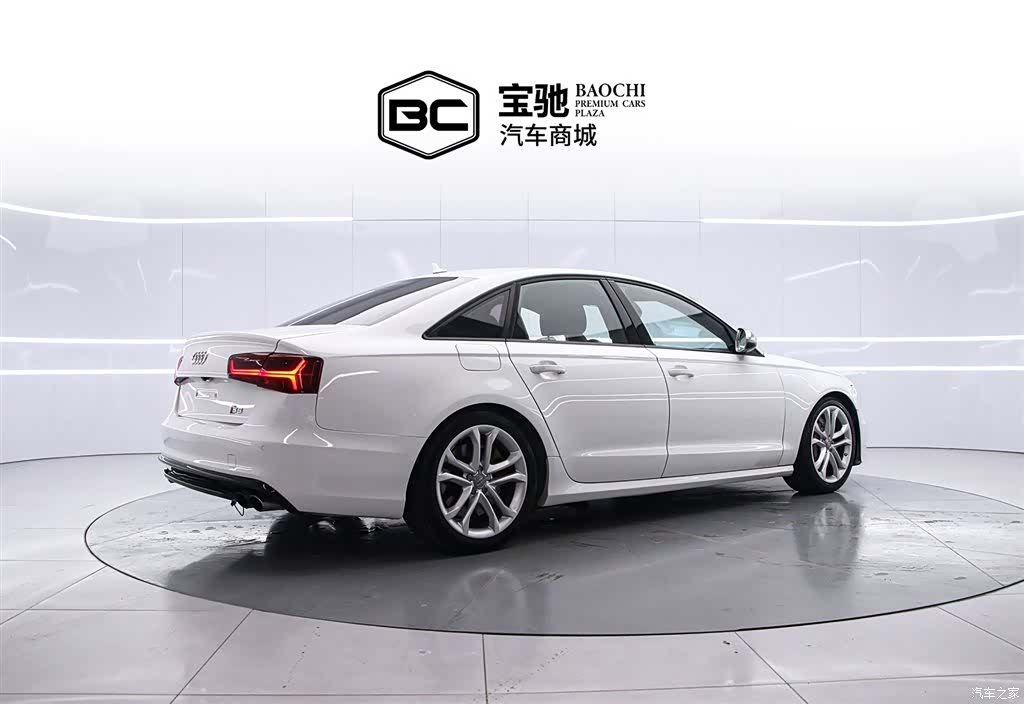Audi S6, 2015 3