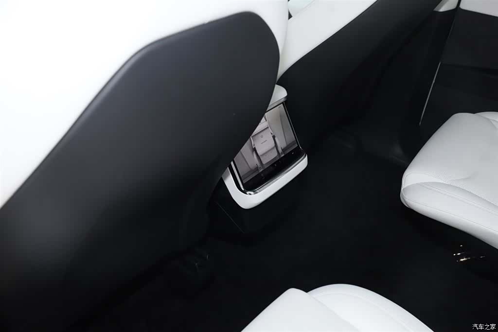 Tesla Model X, 2023 23