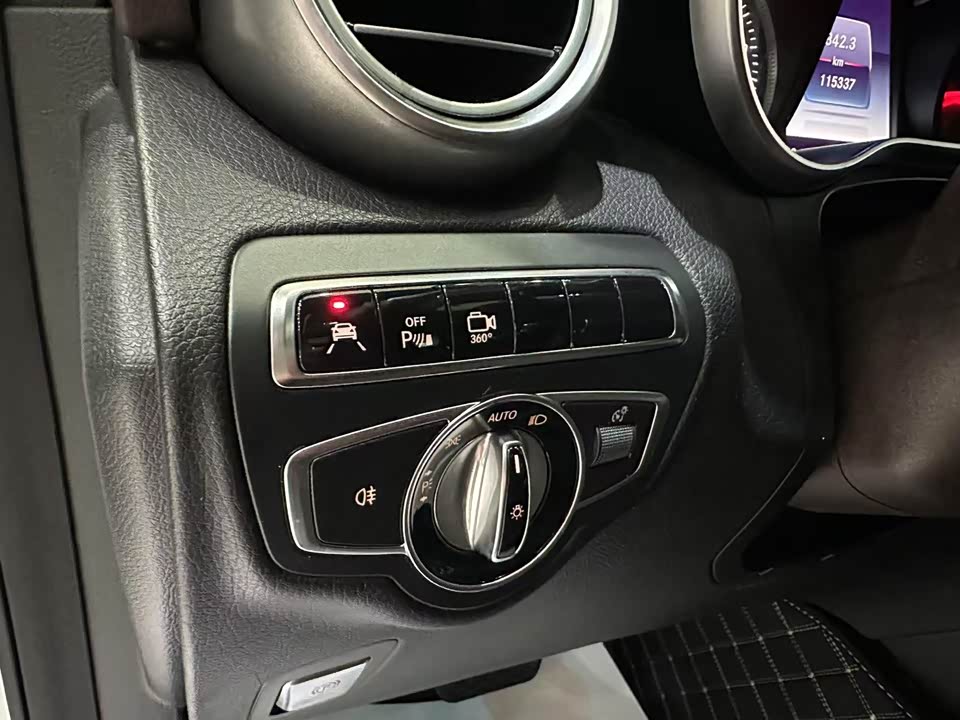 Mercedes-Benz GLC Mercedes-Benz GLC