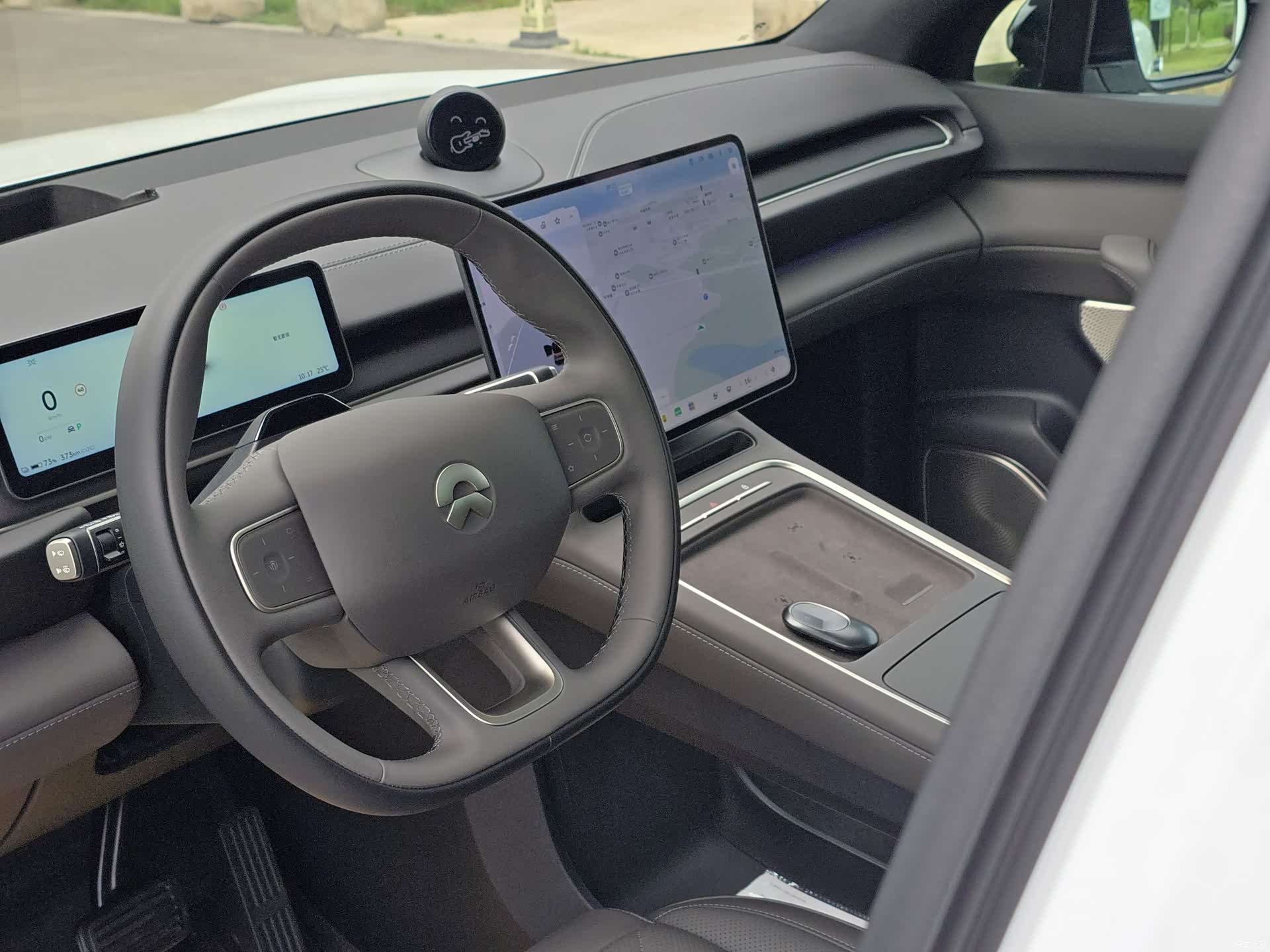 NIO ES6, 2025 10