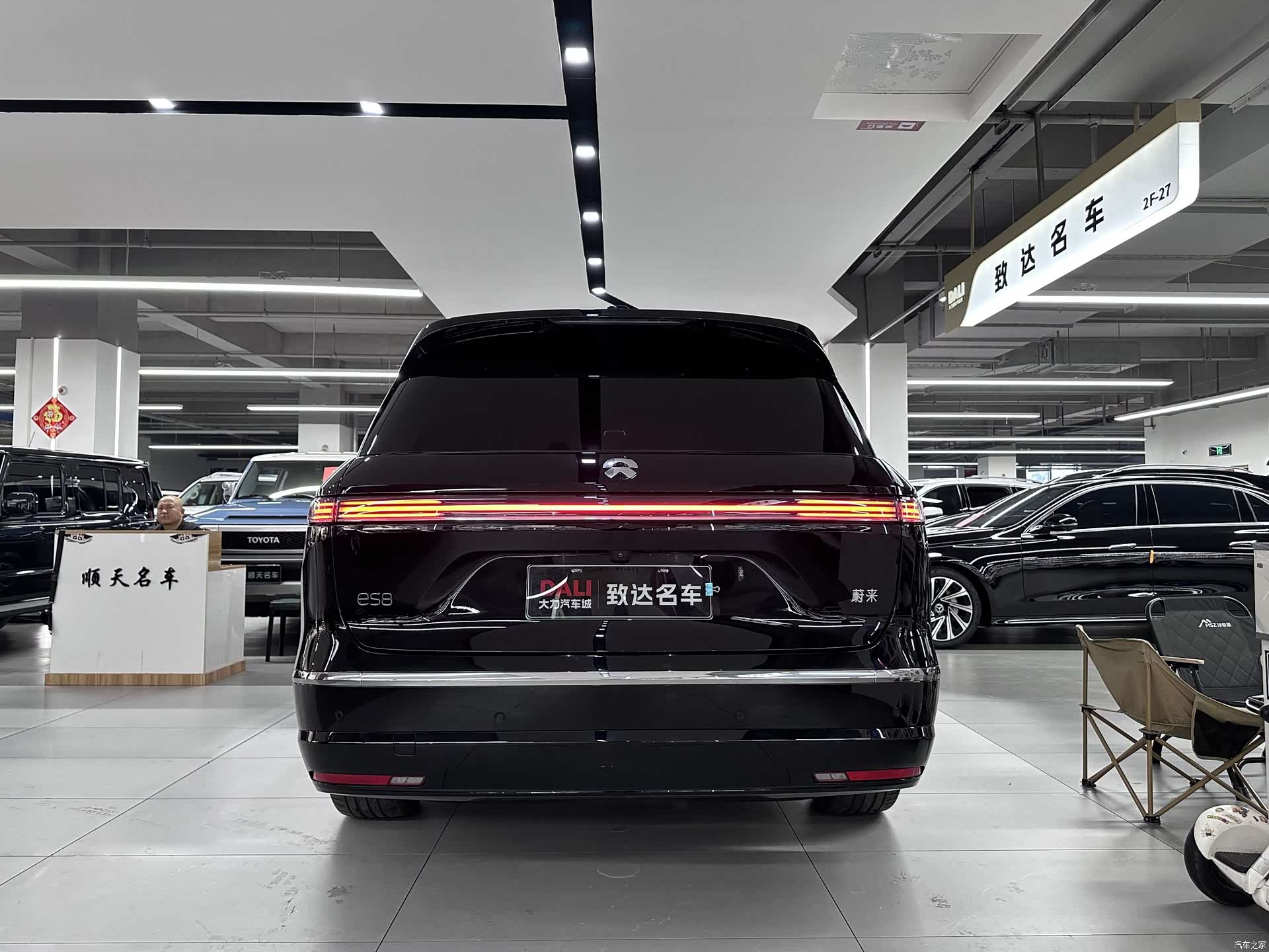 NIO ES8, 2026 8