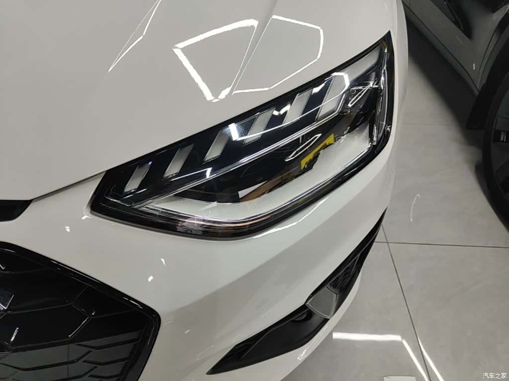 Audi A4L, 2022 18