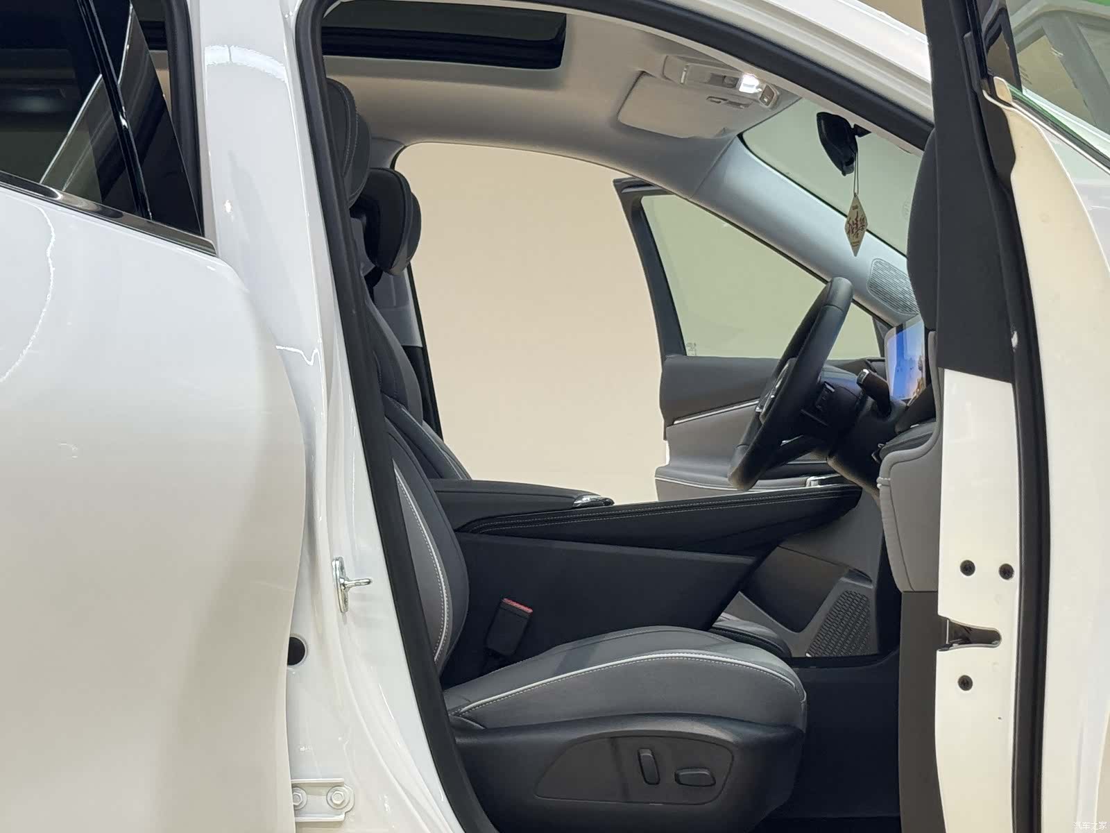 Buick E5, 2025 16