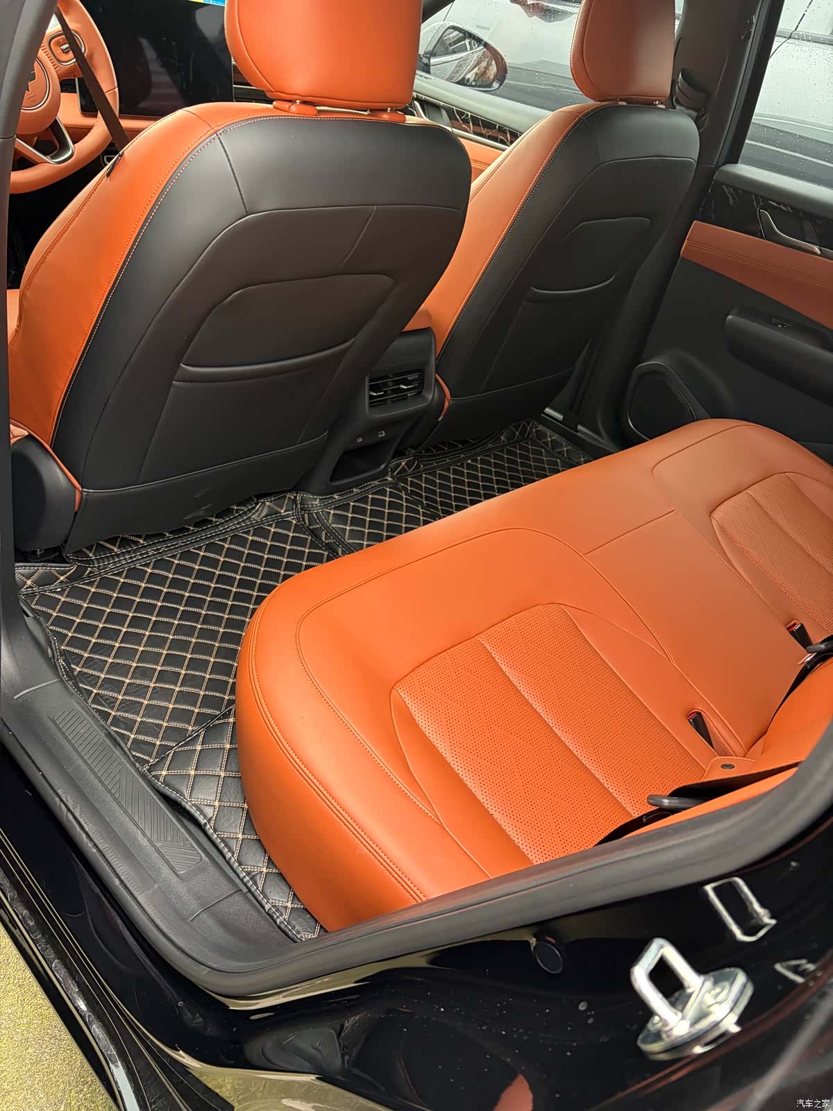 Wuling Starlight, 2025 14