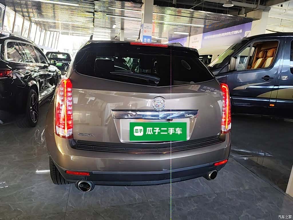 Cadillac SRX, 2016 4