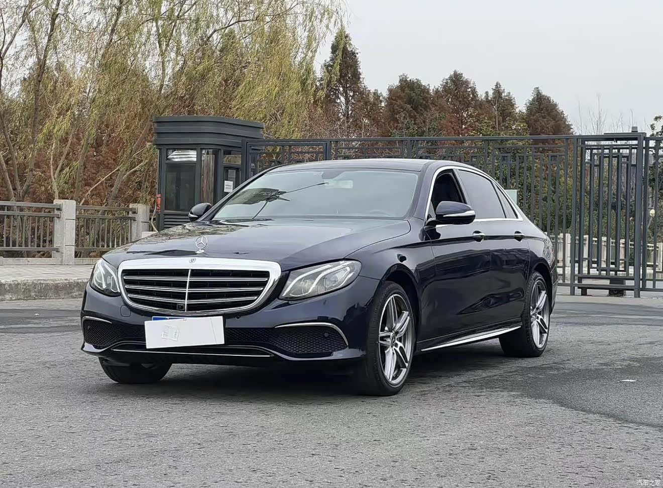 Mercedes-Benz E-Class, 2020 1