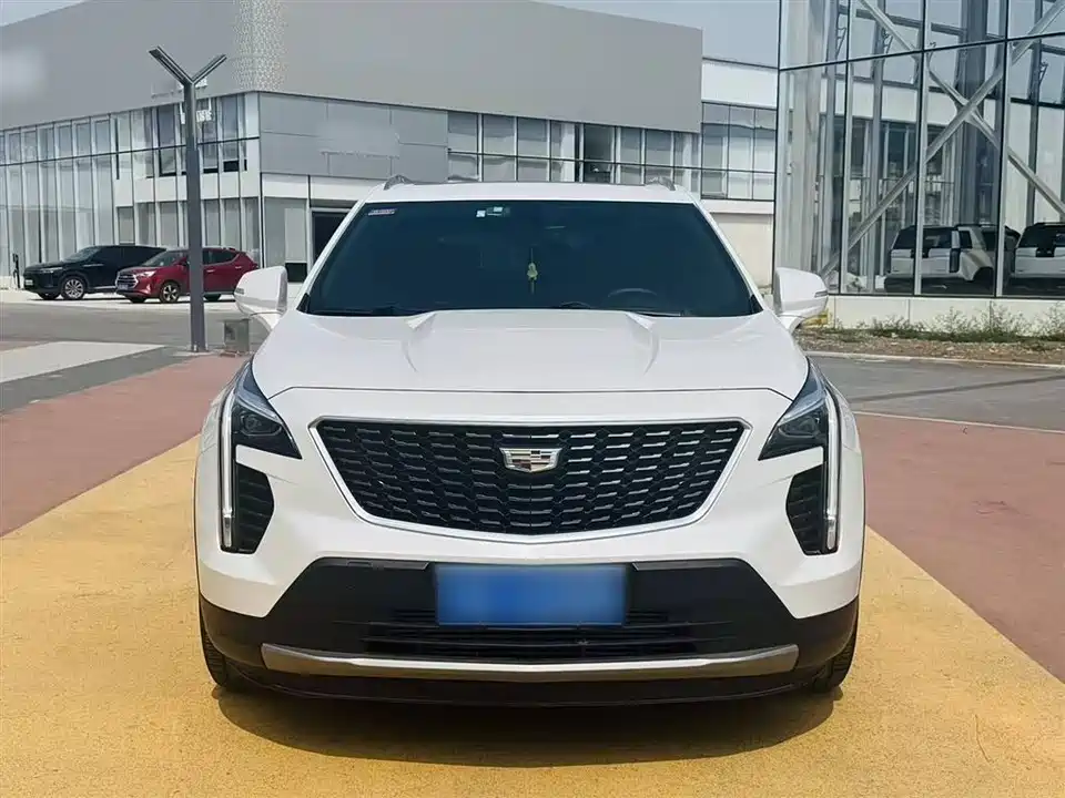 Cadillac XT4
