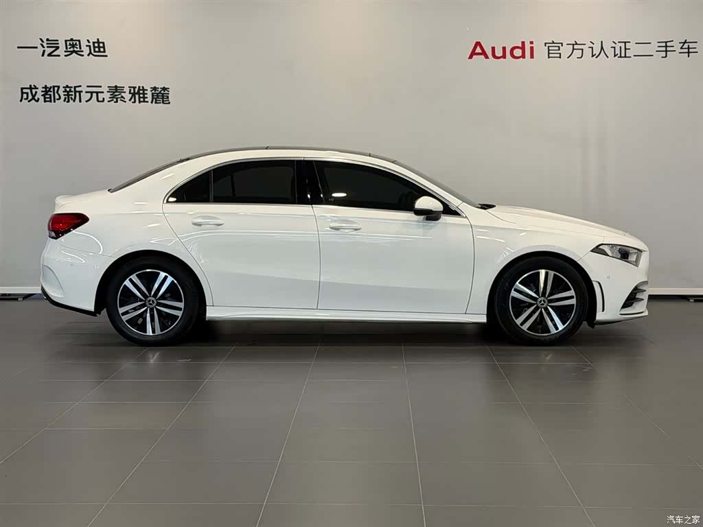 Mercedes-Benz A-Class, 2019 3