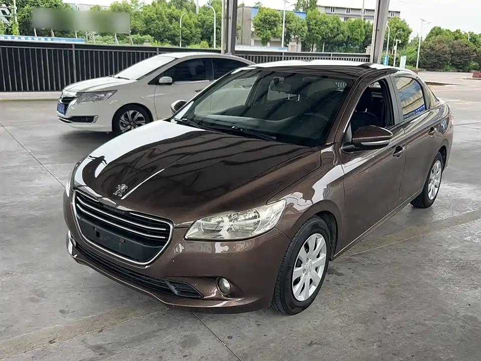 Peugeot 301