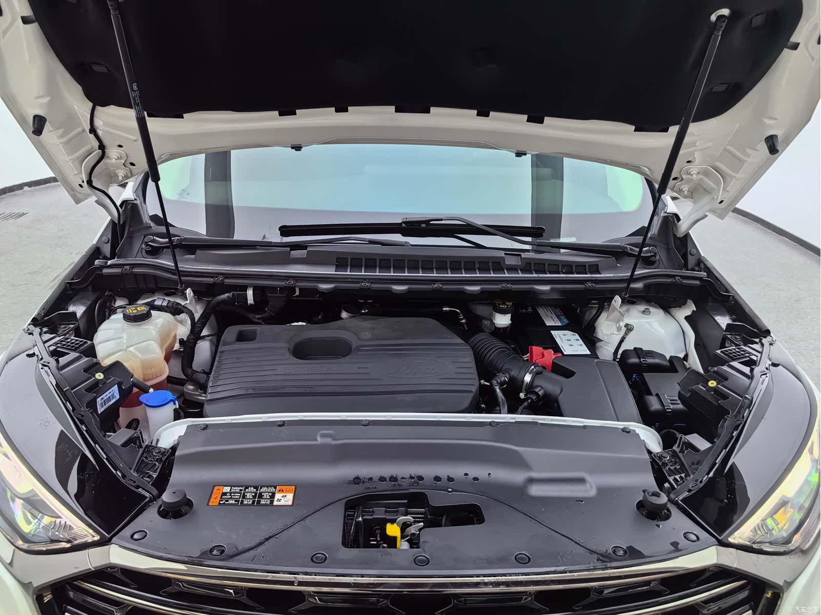 Ford Edge, 2021 9