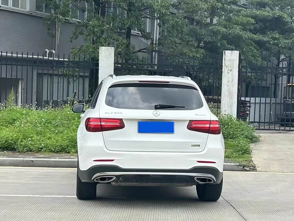 Mercedes-Benz GLC Mercedes-Benz GLC
