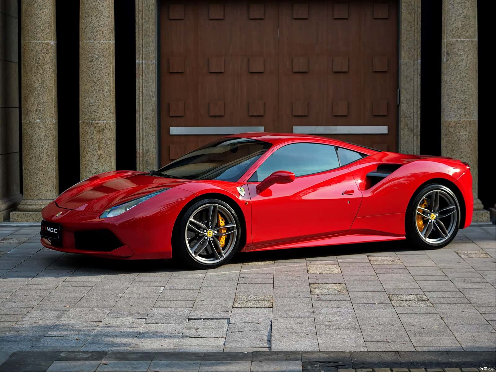 Ferrari 488, 2016 1