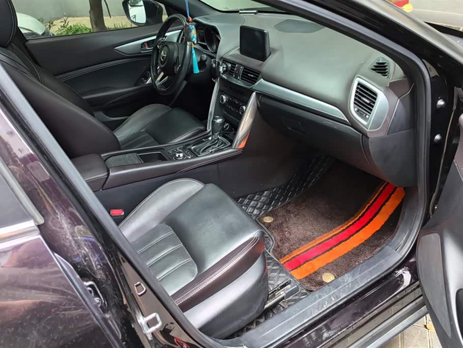 Mazda CX-4