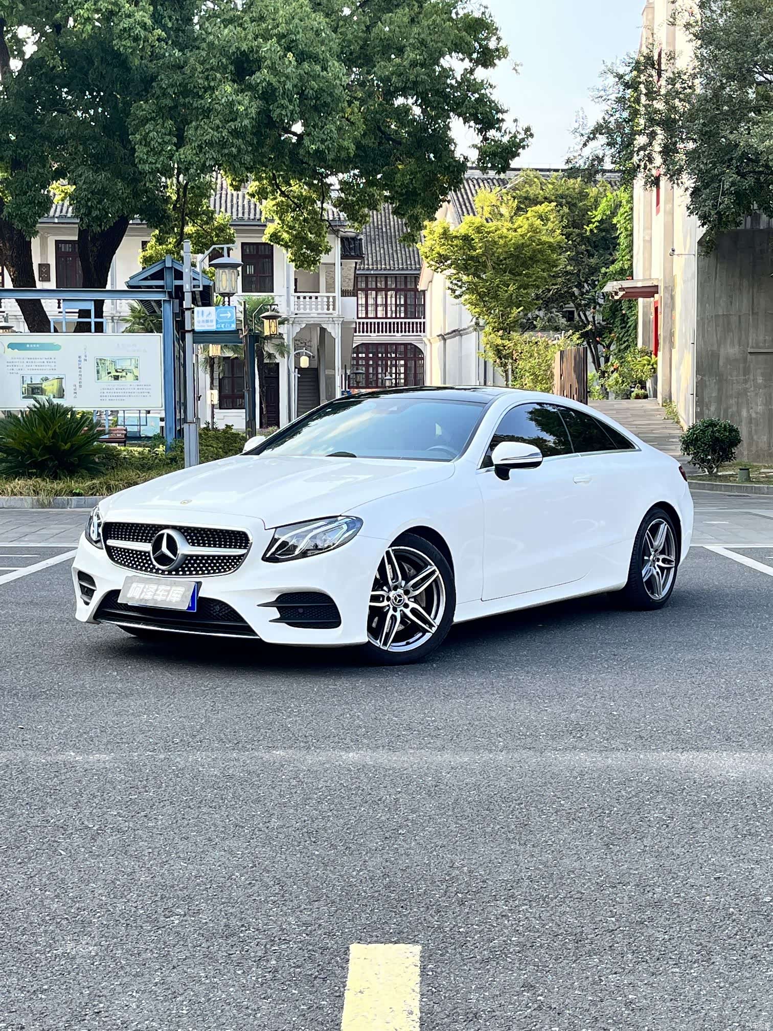 Mercedes-Benz E-Class, 2018 1