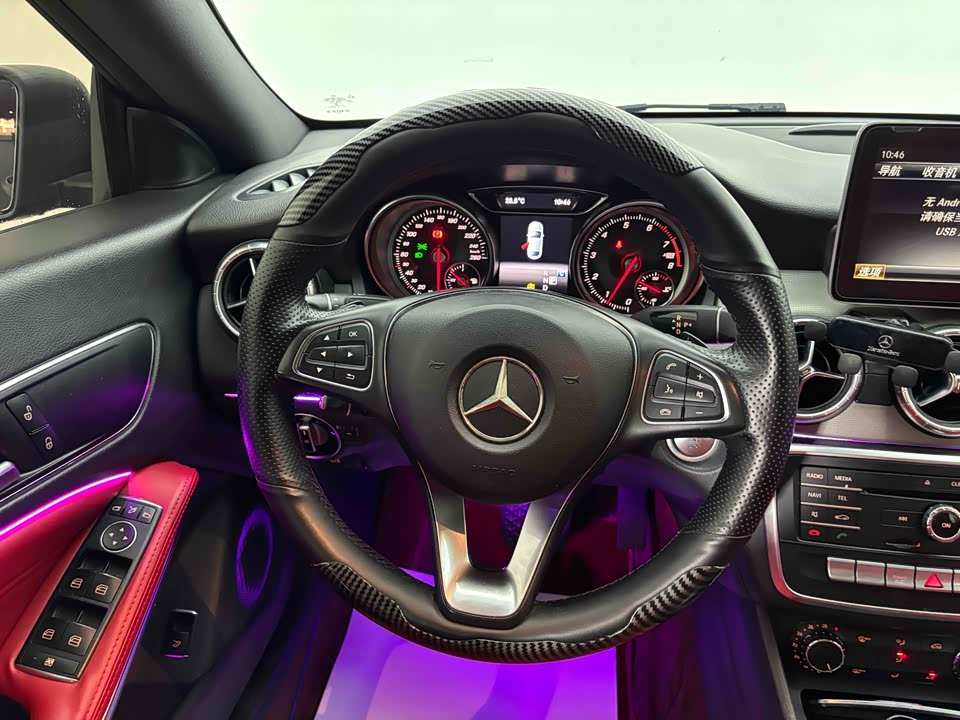 Mercedes-Benz CLA