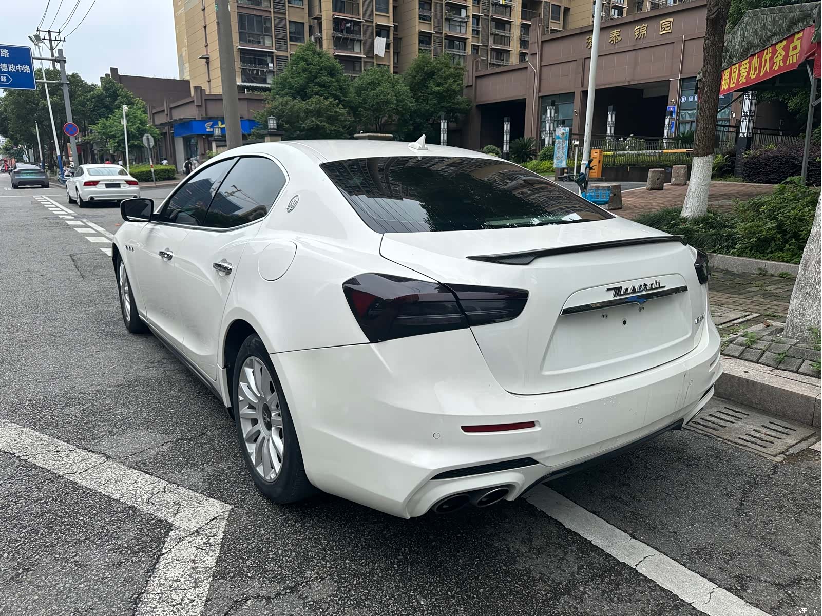 Maserati Ghibli, 2017 7