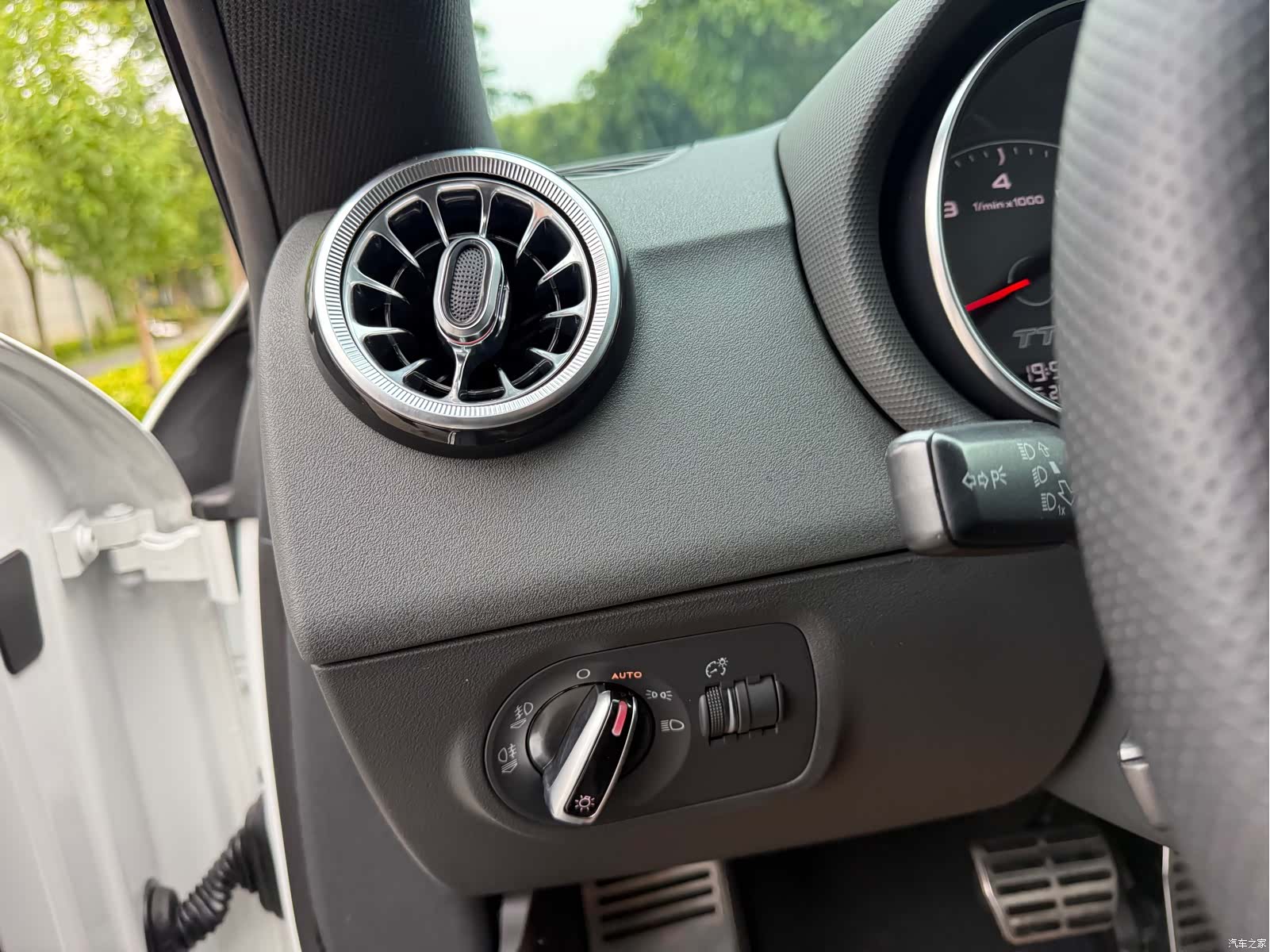 Audi TT, 2014 22