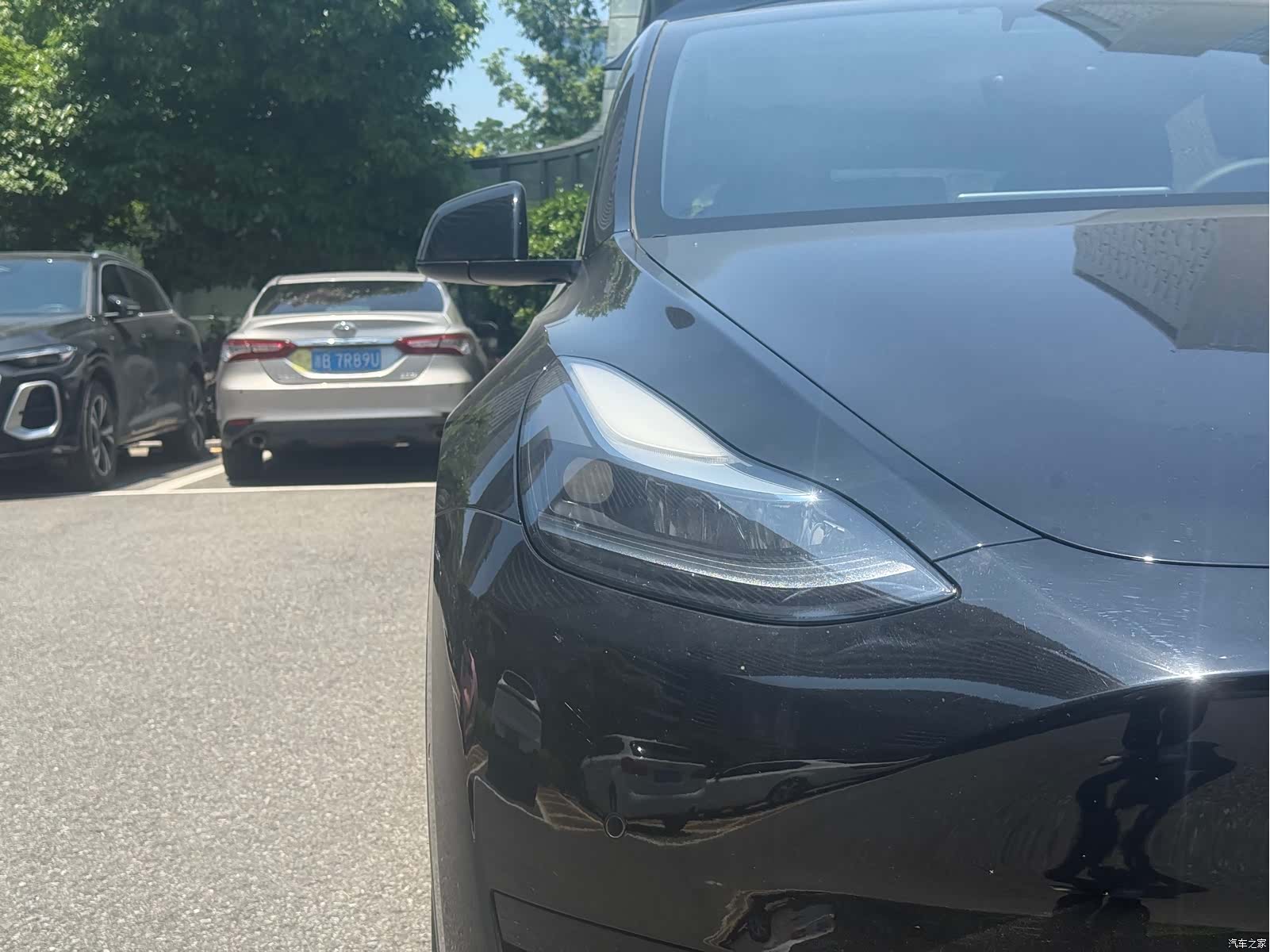 Tesla Model Y, 2023 26