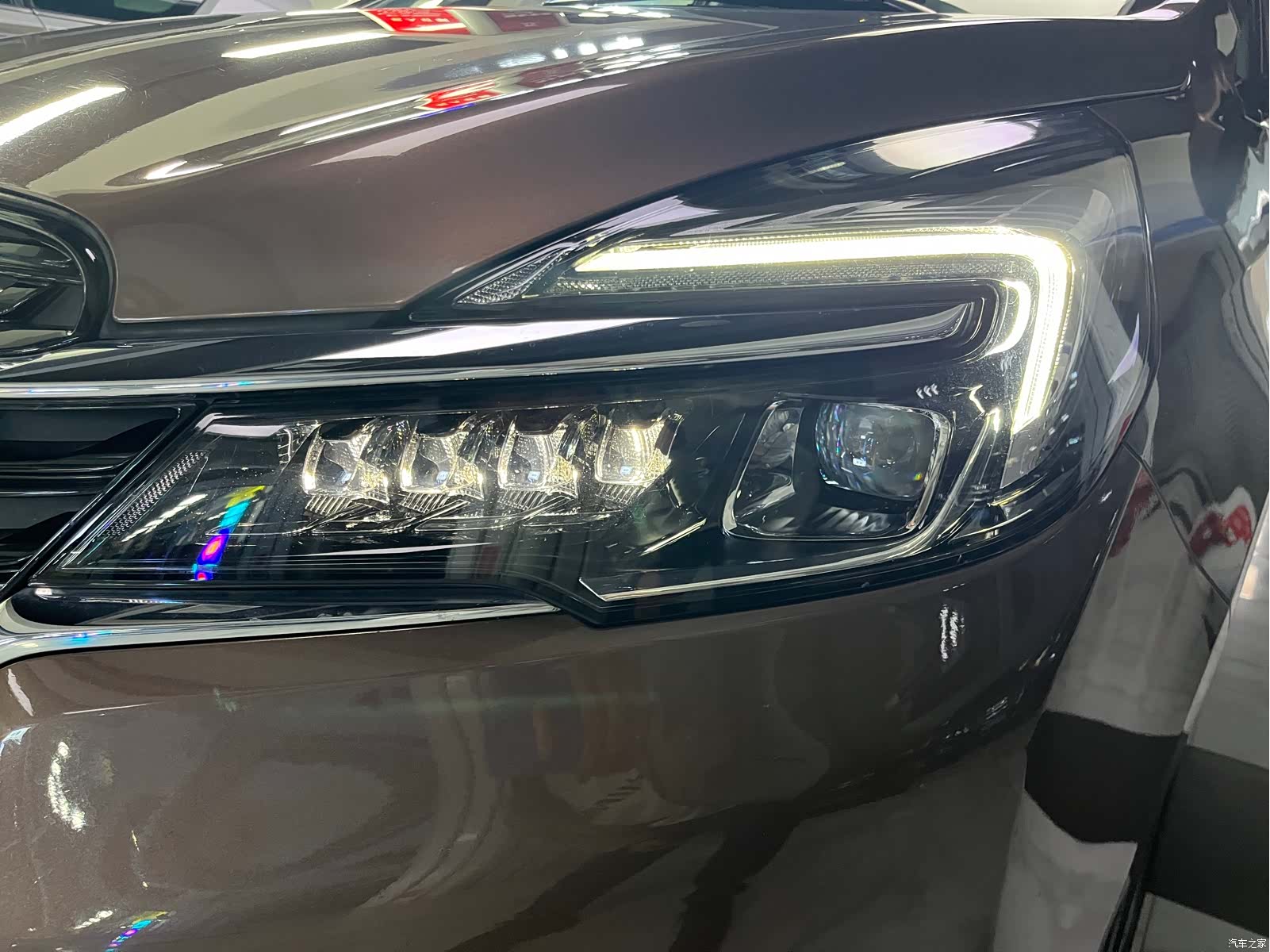Buick GL8, 2022 12