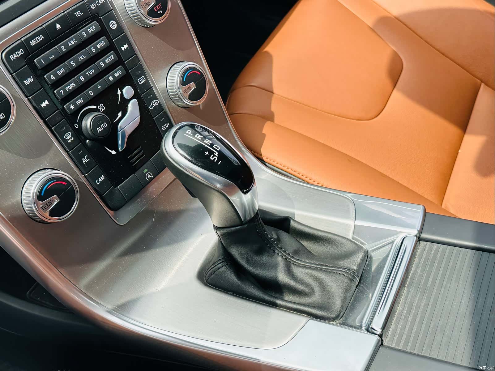 Volvo S60, 2019 12
