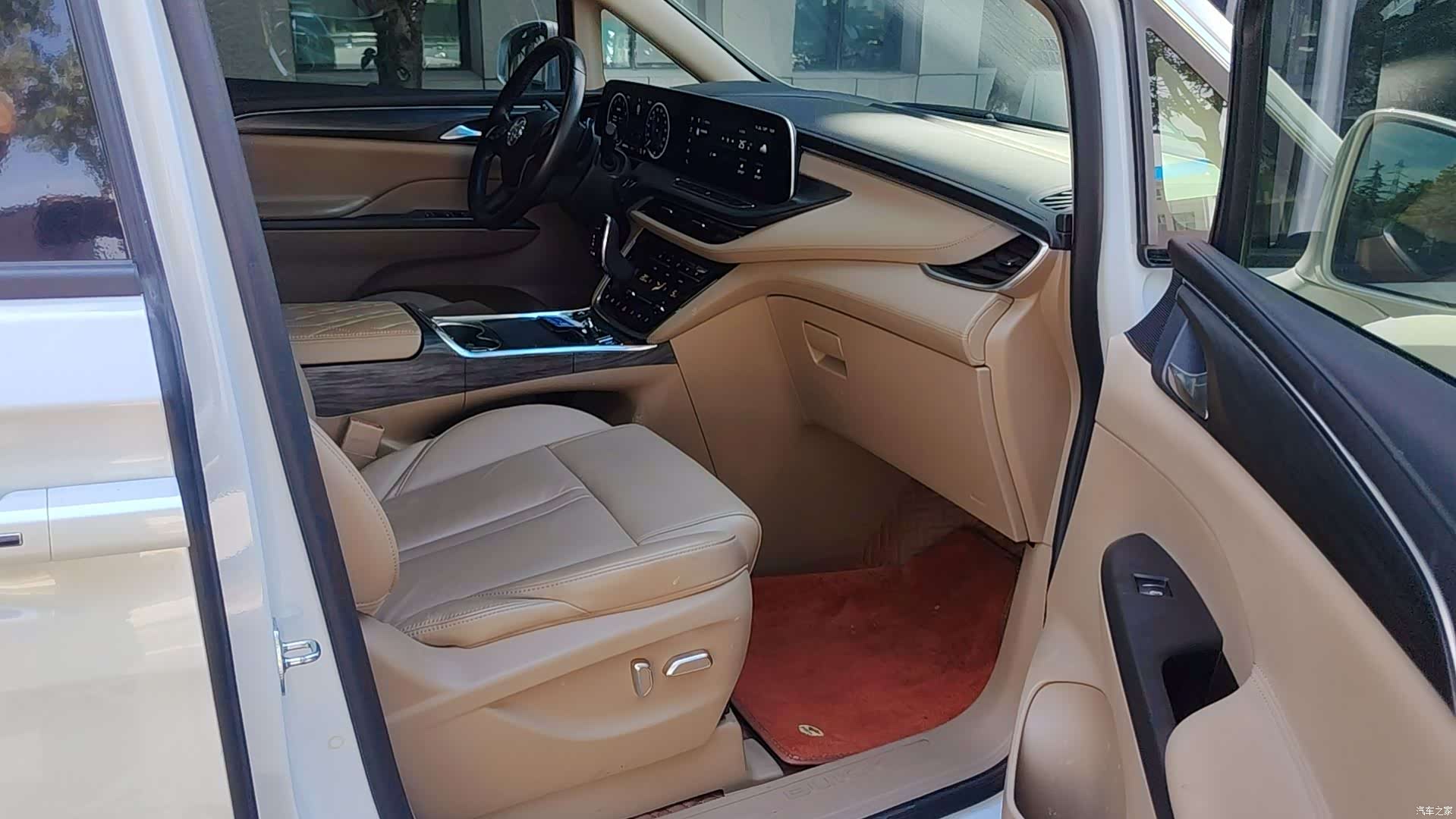 Buick GL8, 2021 6