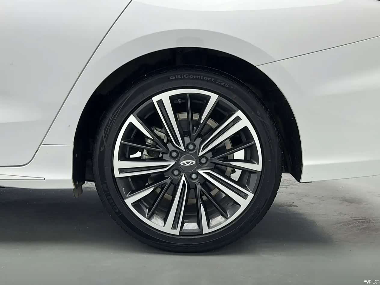 Chery Arrizo 8, 2022 8