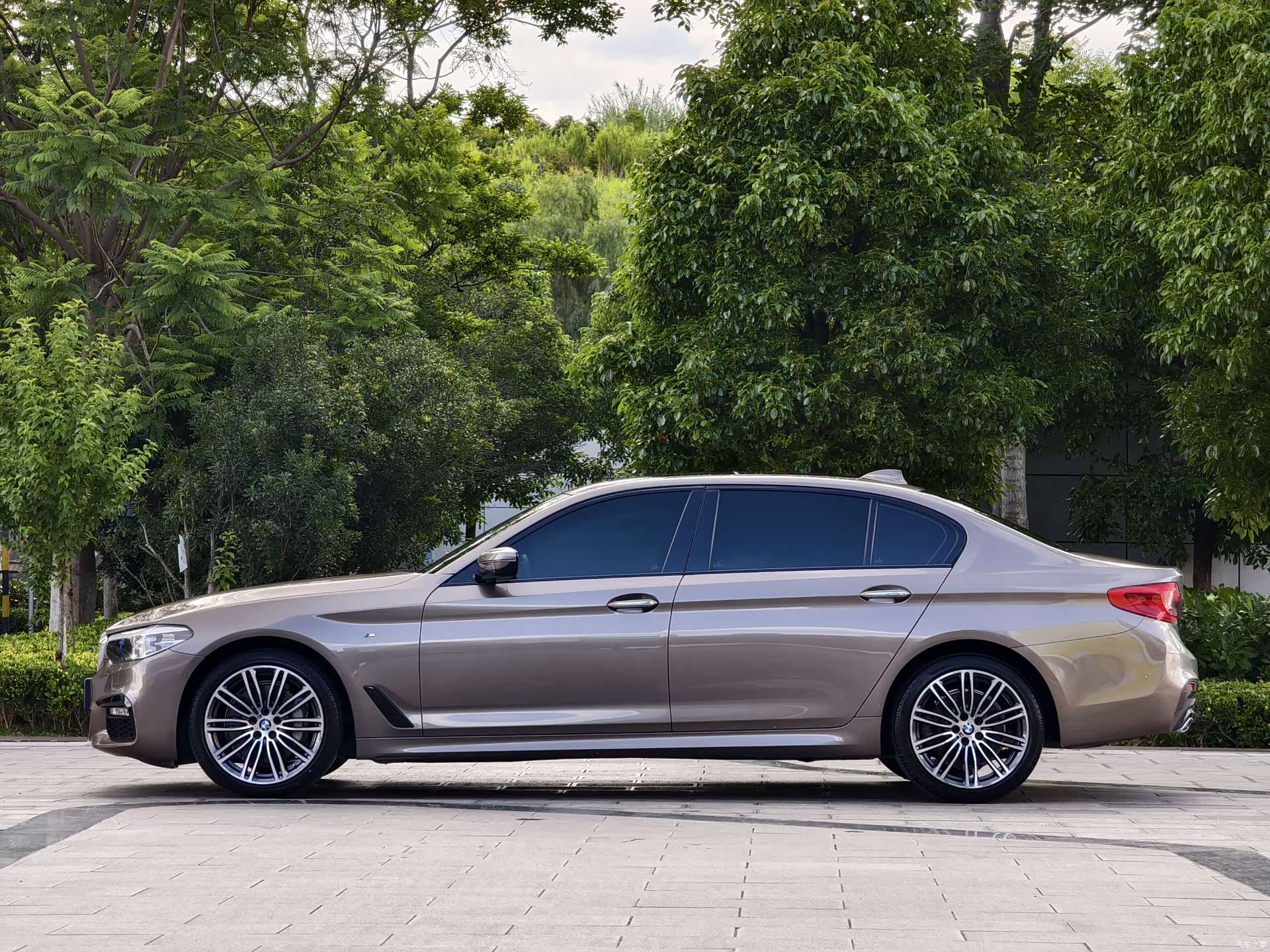BMW 5 Series, 2018 4