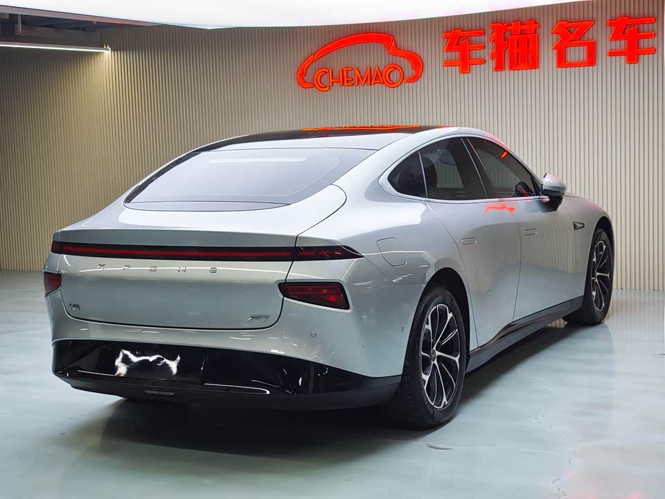 XPENG P7 XPENG P7