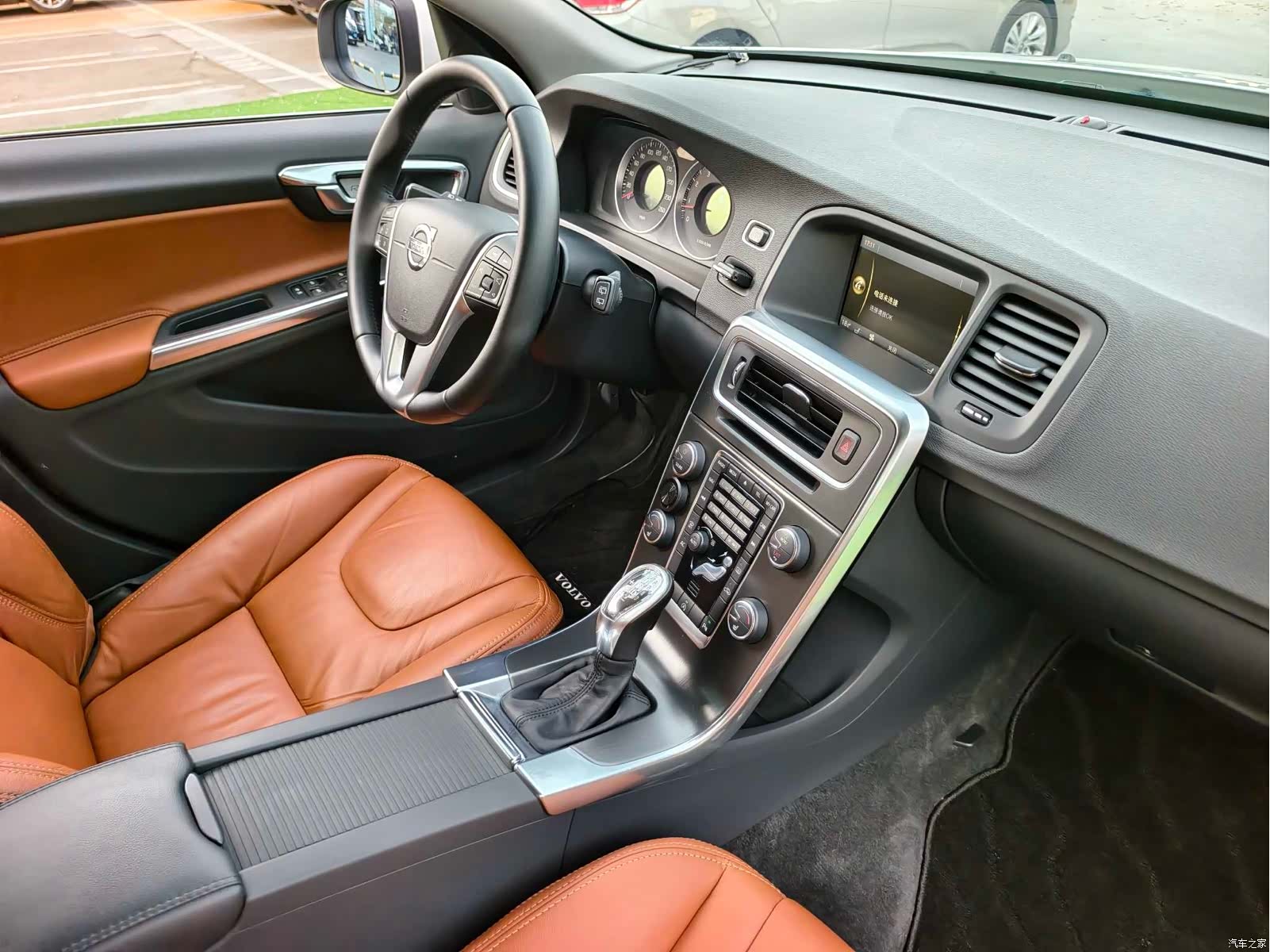 Volvo V60, 2012 21
