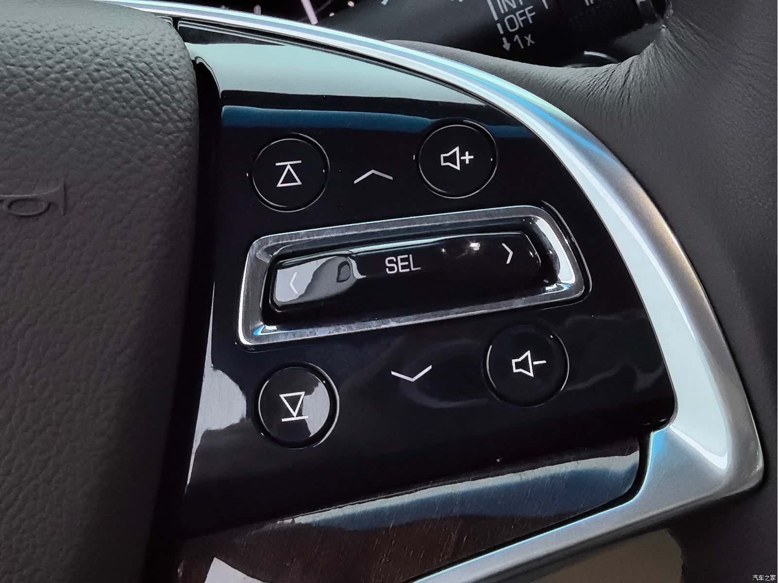 Cadillac XTS, 2017 19