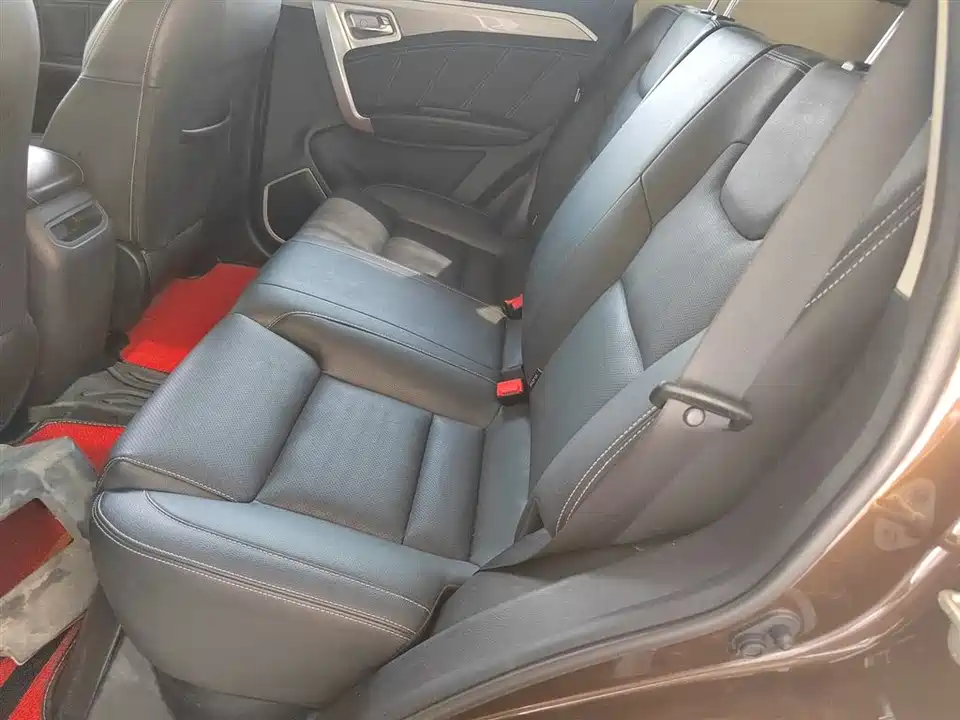 Geely Vision X6