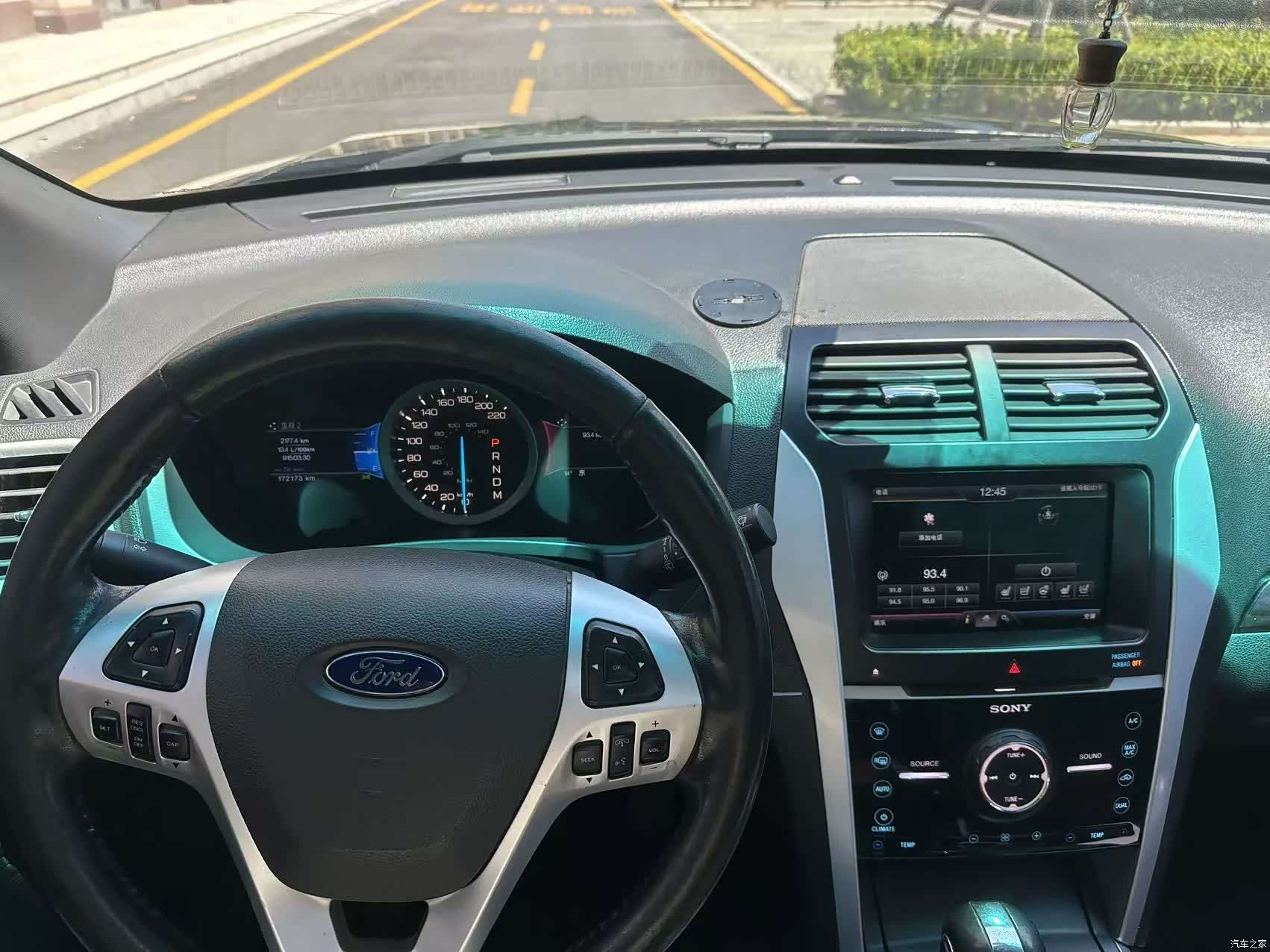 Ford Explorer, 2014 6