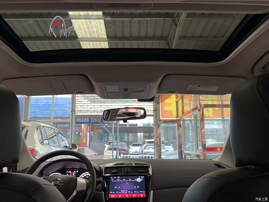 Nissan Tiida, 2017 14
