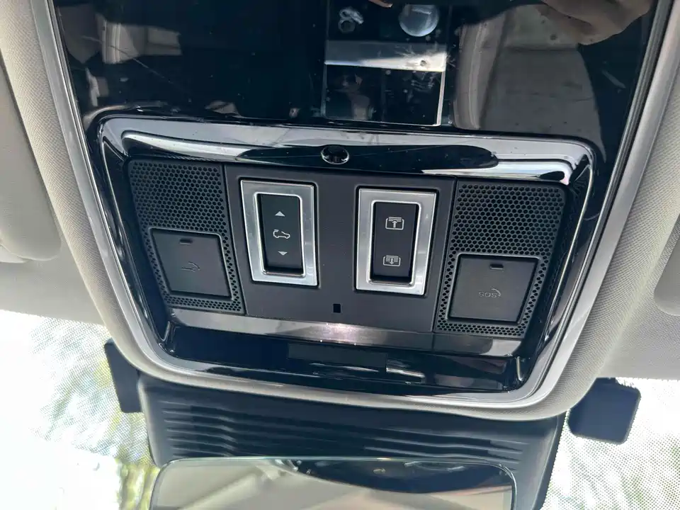 Land Rover Range Rover Star Pulse