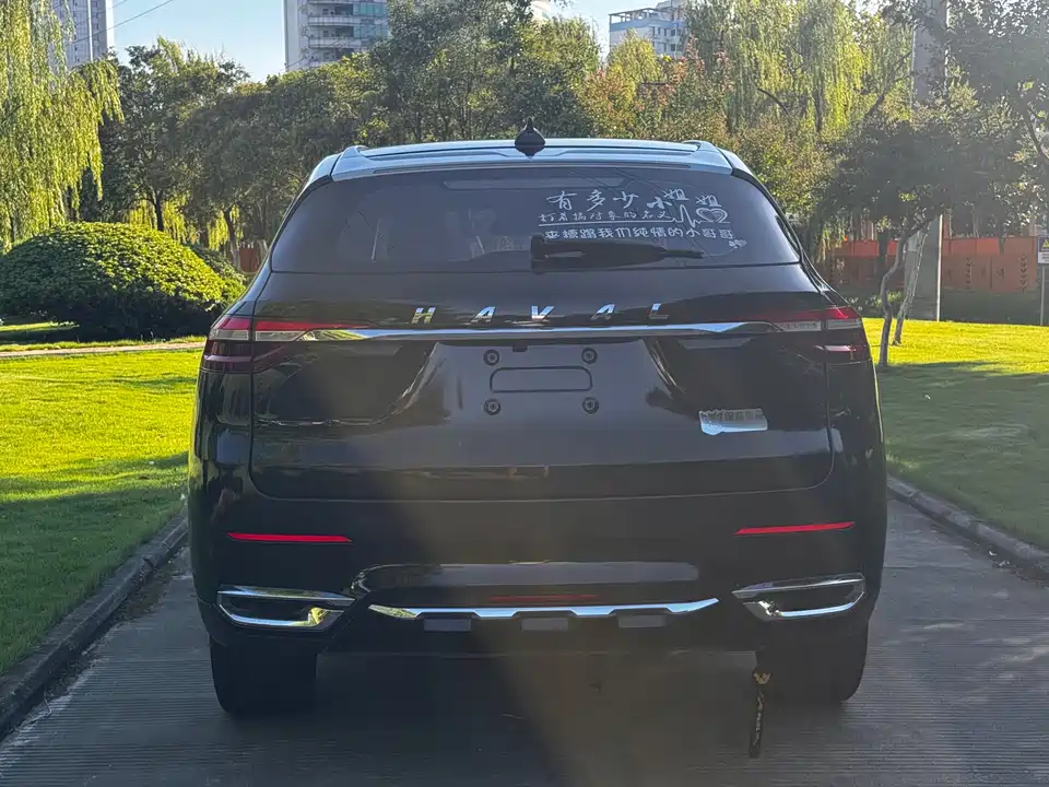 Haval F7