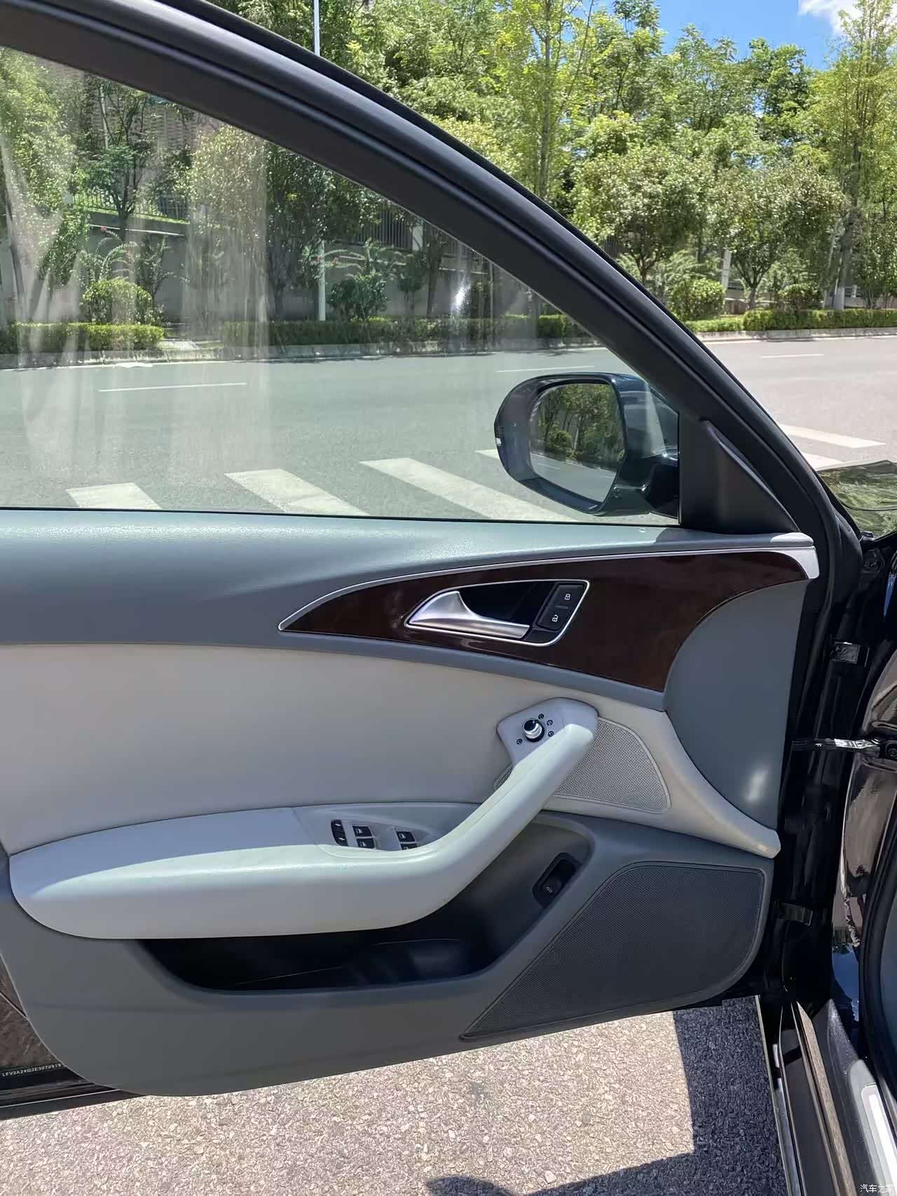 Audi A6L, 2014 14