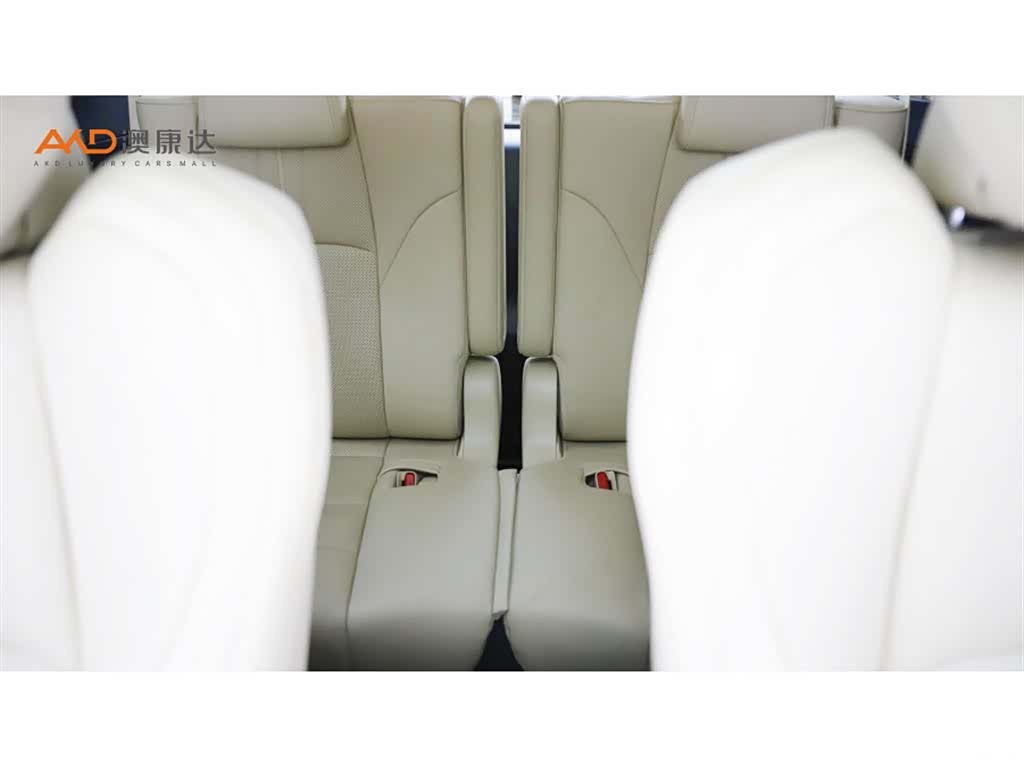 Toyota Alphard, 2018 9