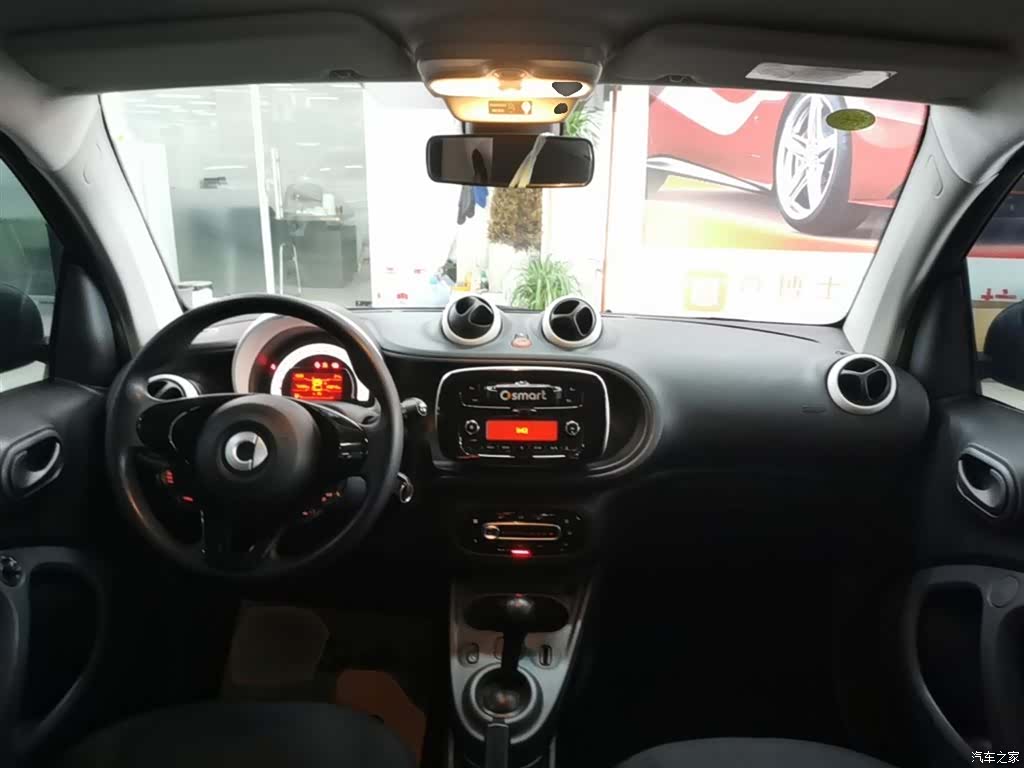 Smart Fortwo, 2018 10