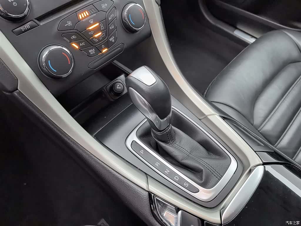 Ford Mondeo, 2016 13
