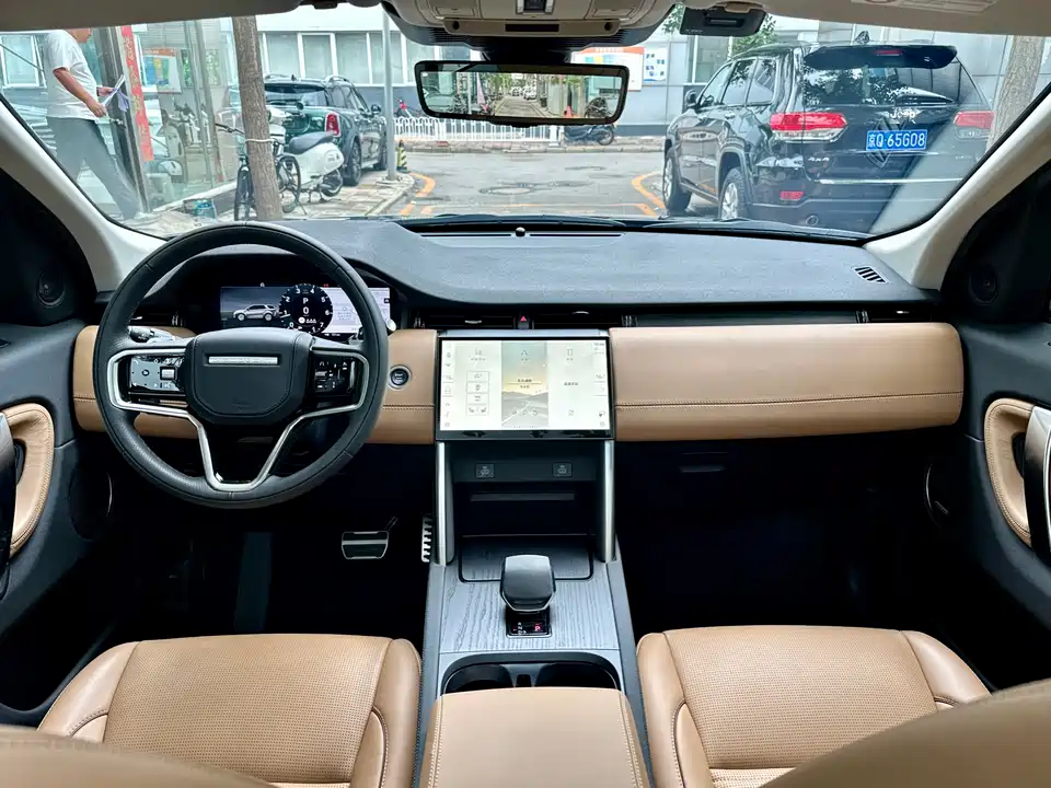 Land Rover Discover sports