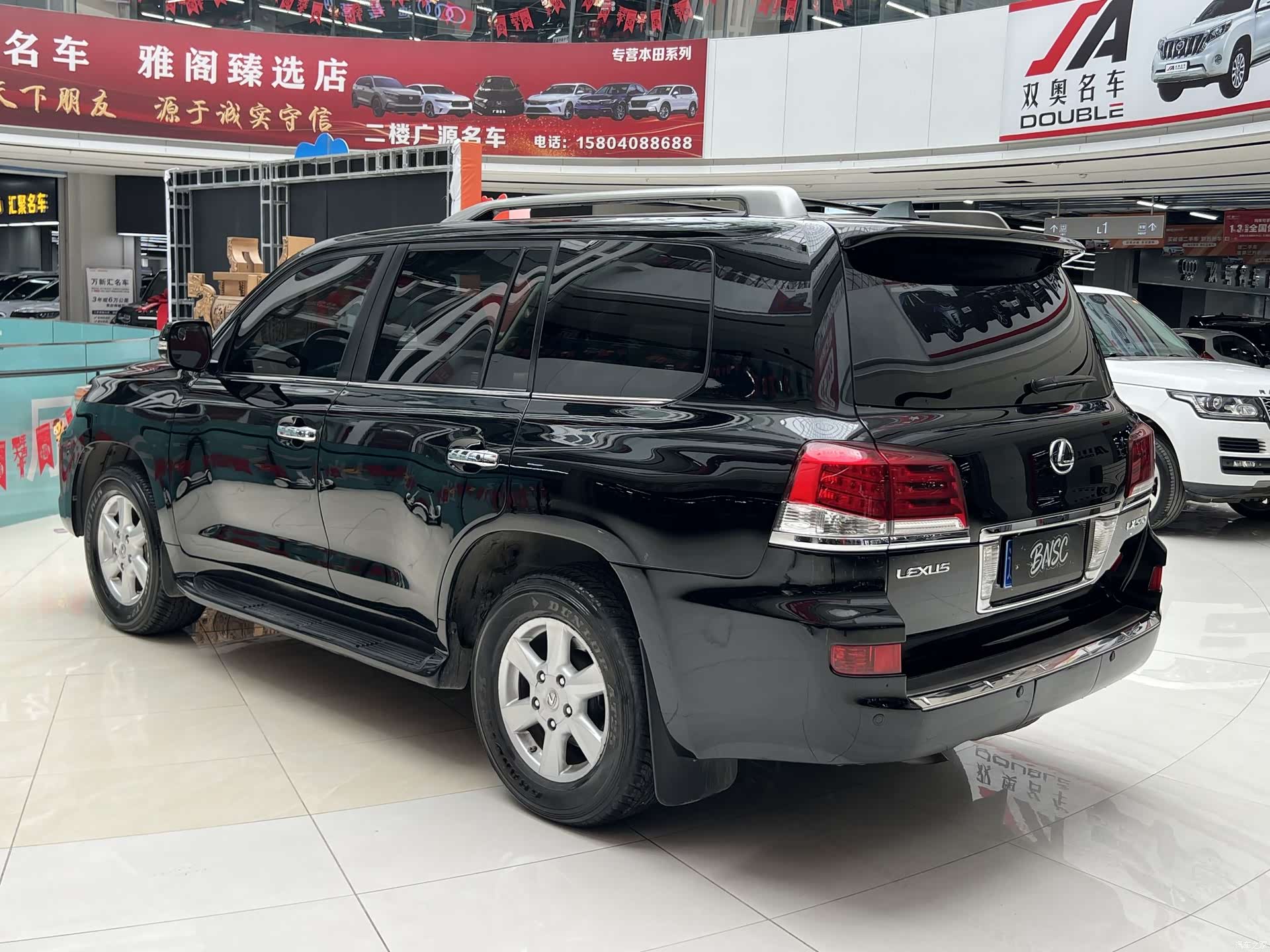 Lexus LX, 2010 7