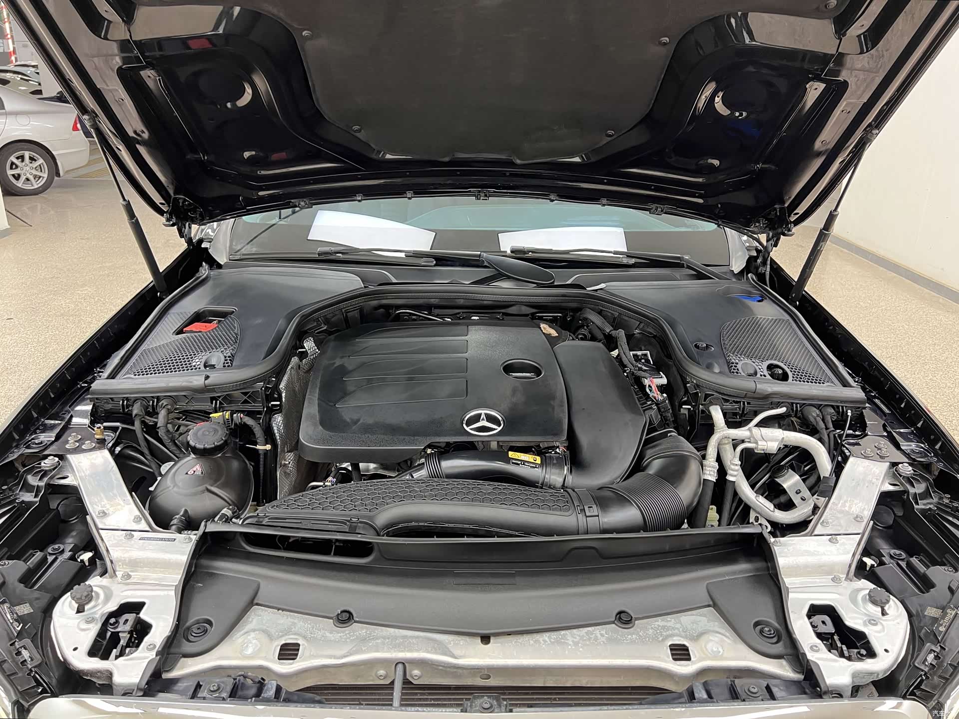 Mercedes-Benz E-Class, 2020 34