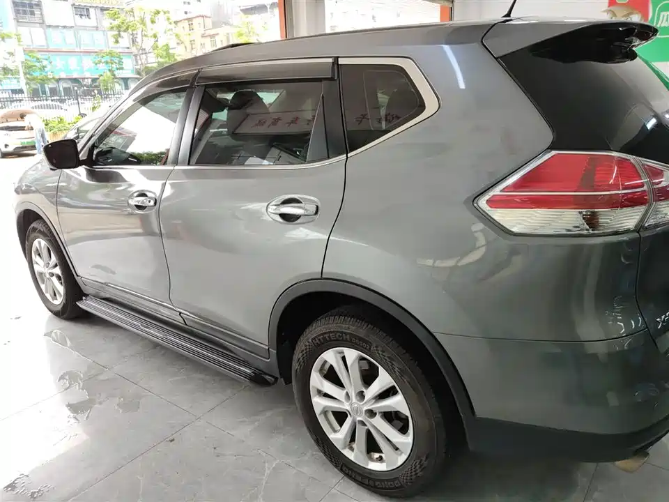 Nissan Qijun