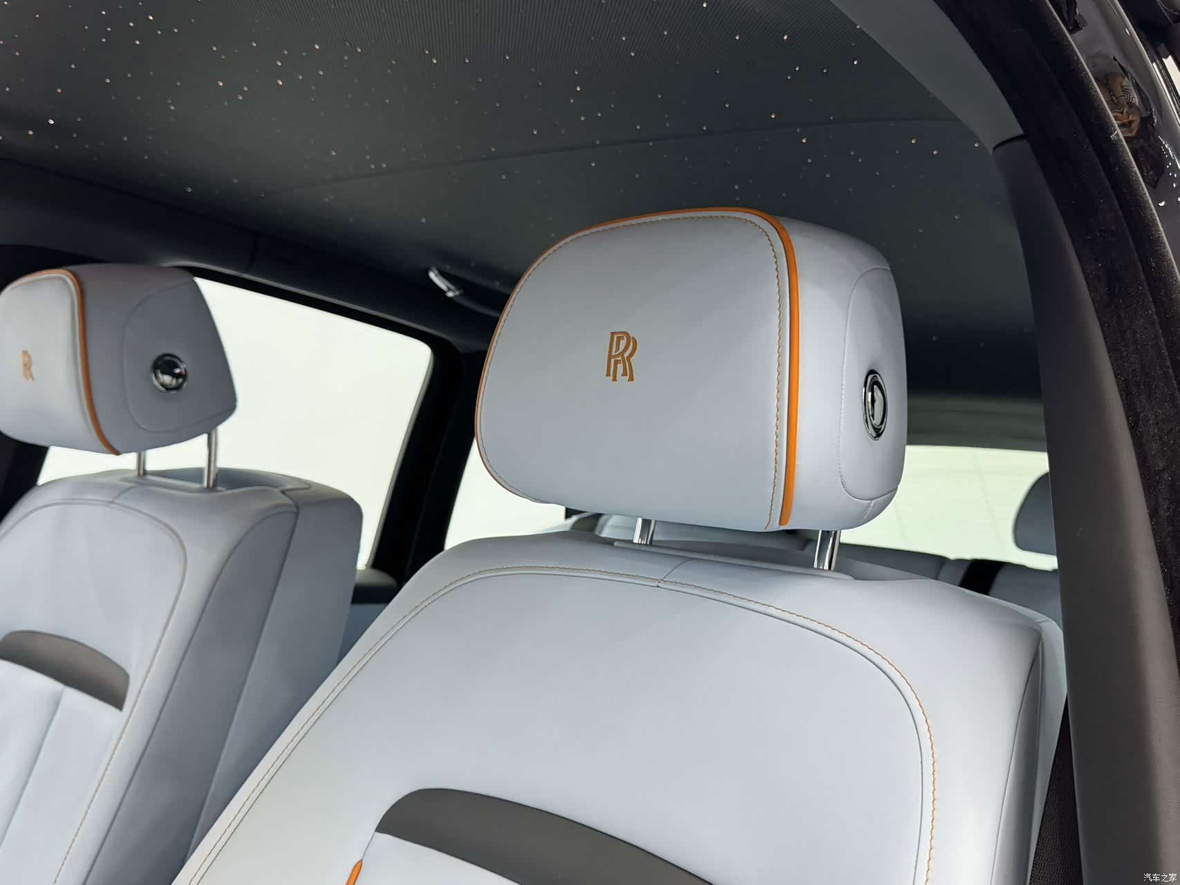 Rolls-Royce Cullinan, 2021 16