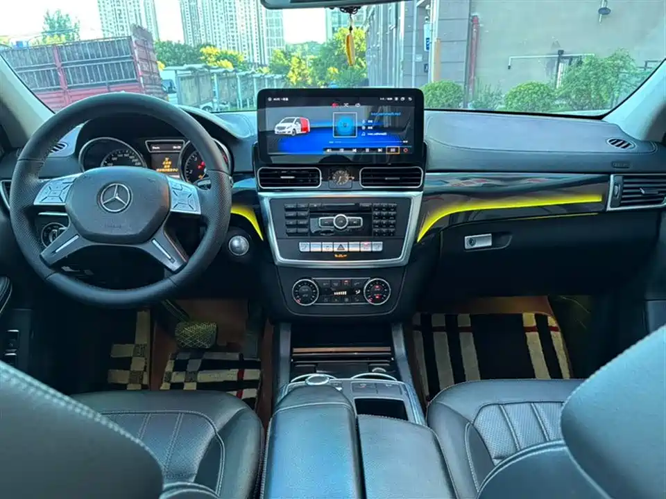 Mercedes-Benz GL grade