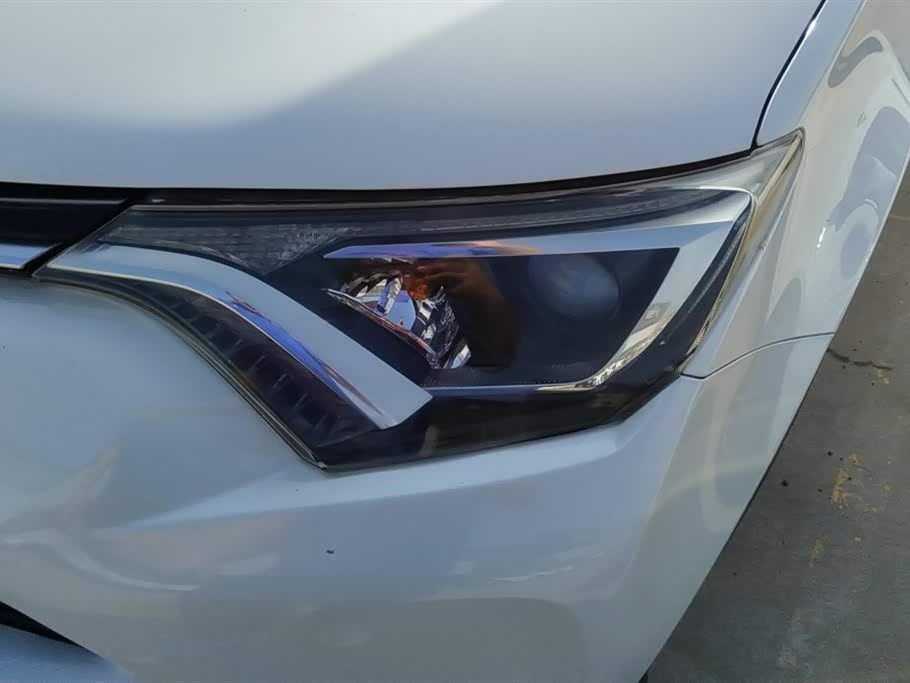 Toyota RAV4 Rongfang