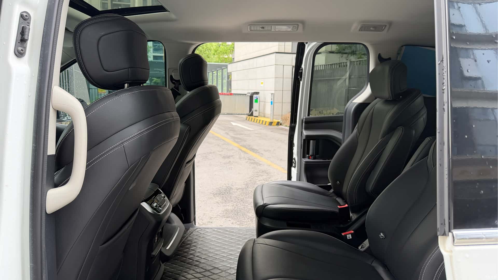 Maxus G20, 2024 11