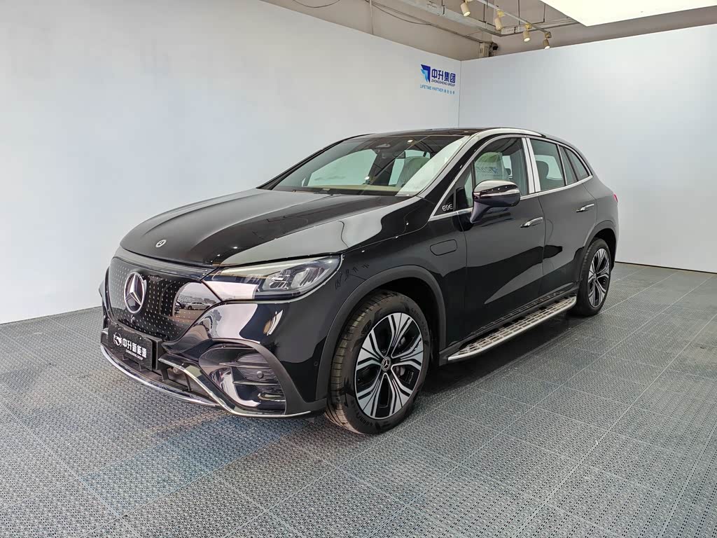 Mercedes-Benz EQE SUV