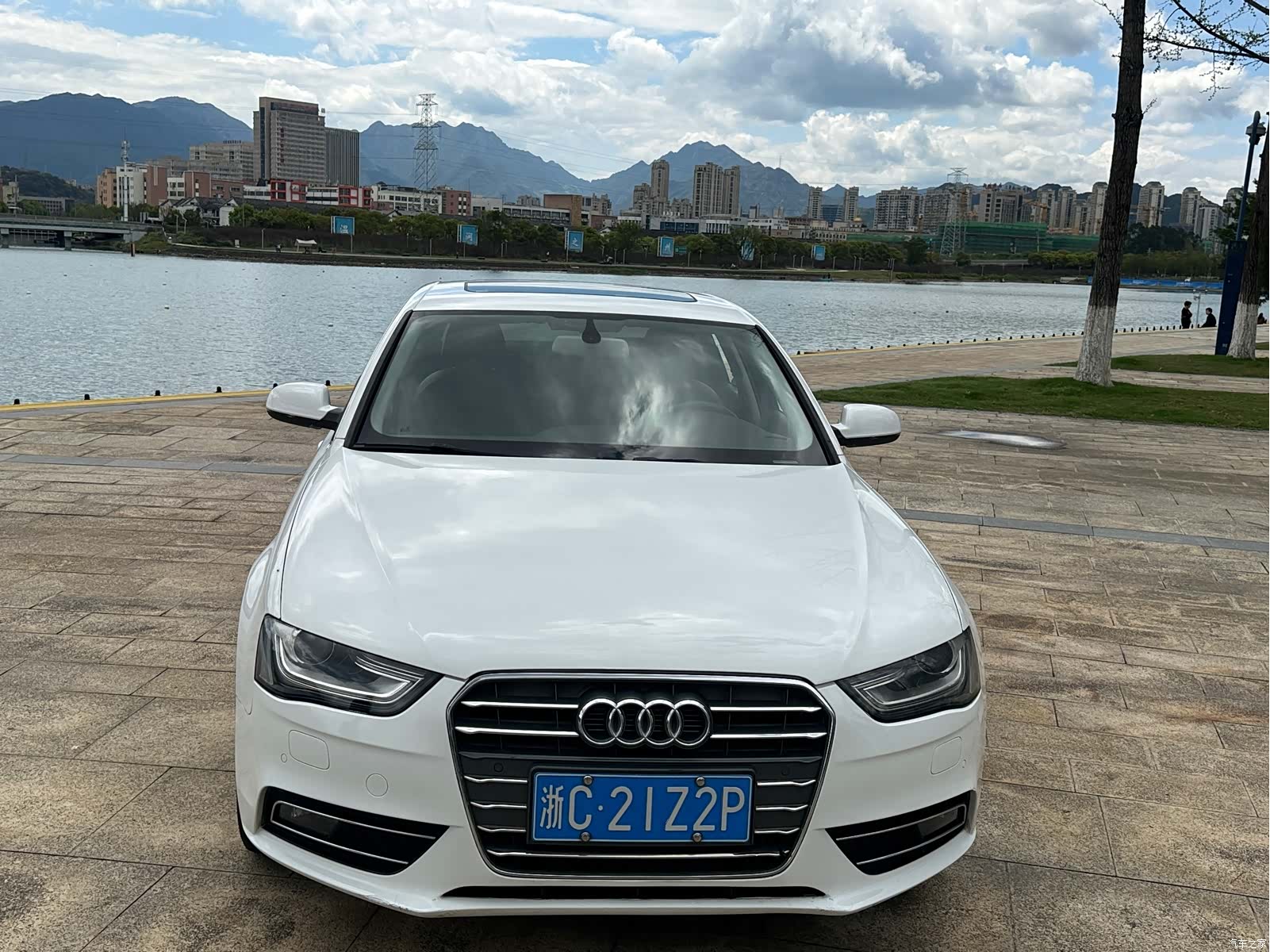 Audi A4L, 2015 2
