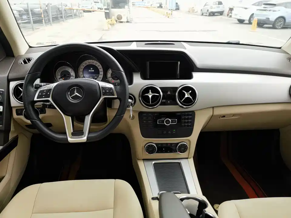 Mercedes-Benz GLK class